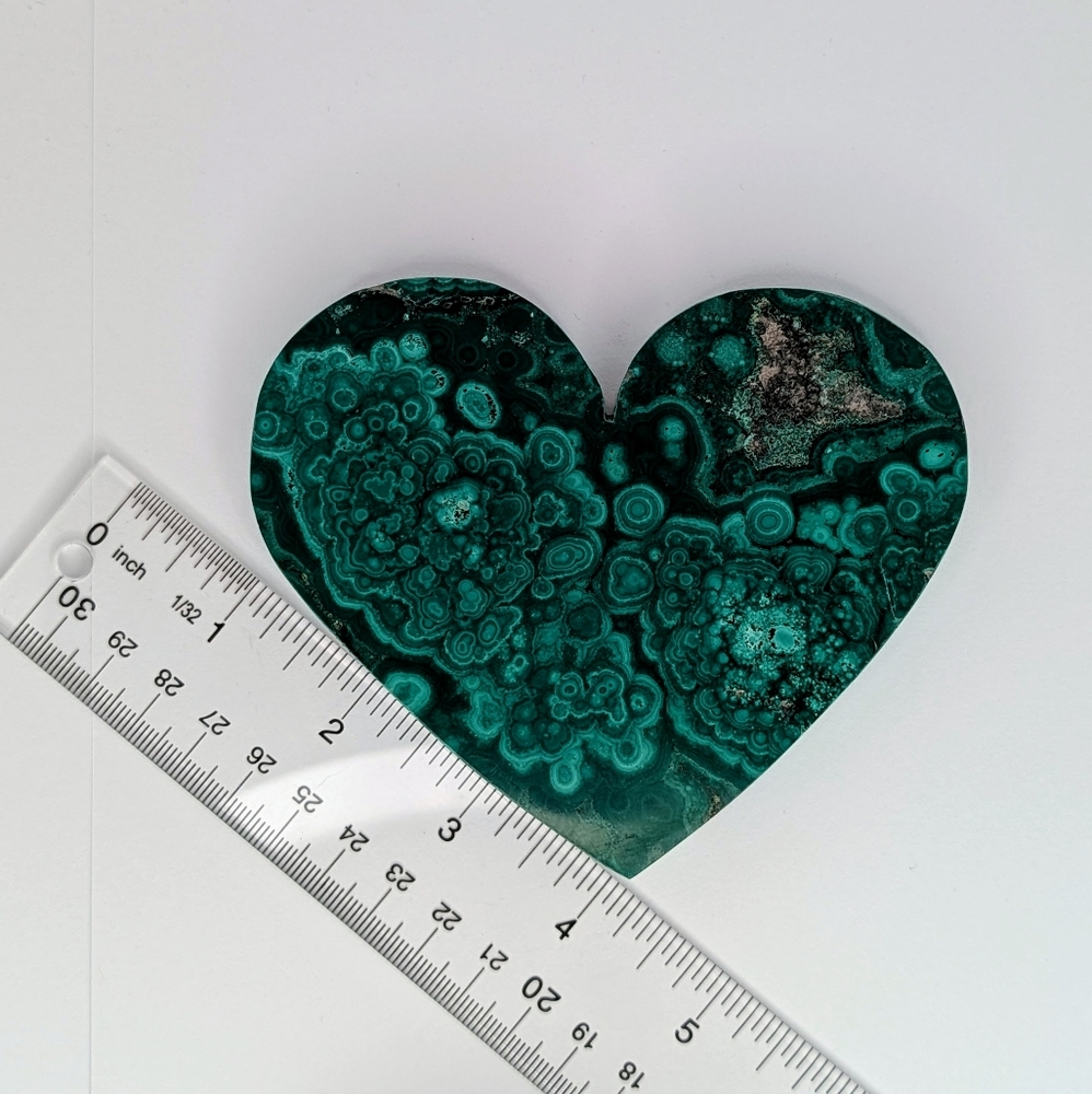 Malachite Heart Natural Crystal Carving - Picture 6 of 6